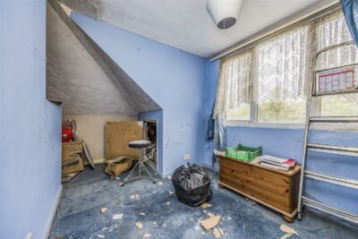 house - semi-detached for sale belvoir close