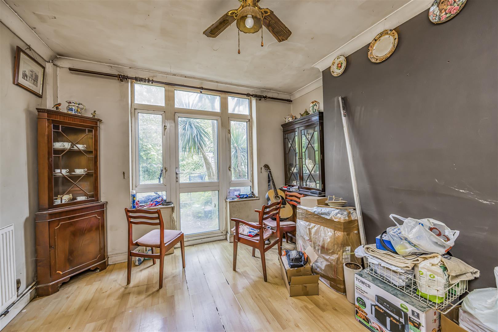 house - semi-detached for sale belvoir close