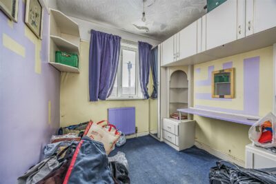 house - semi-detached for sale belvoir close