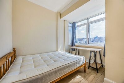house - terraced for sale manners road