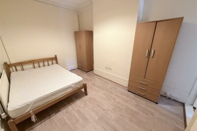 house - terraced for sale manners road