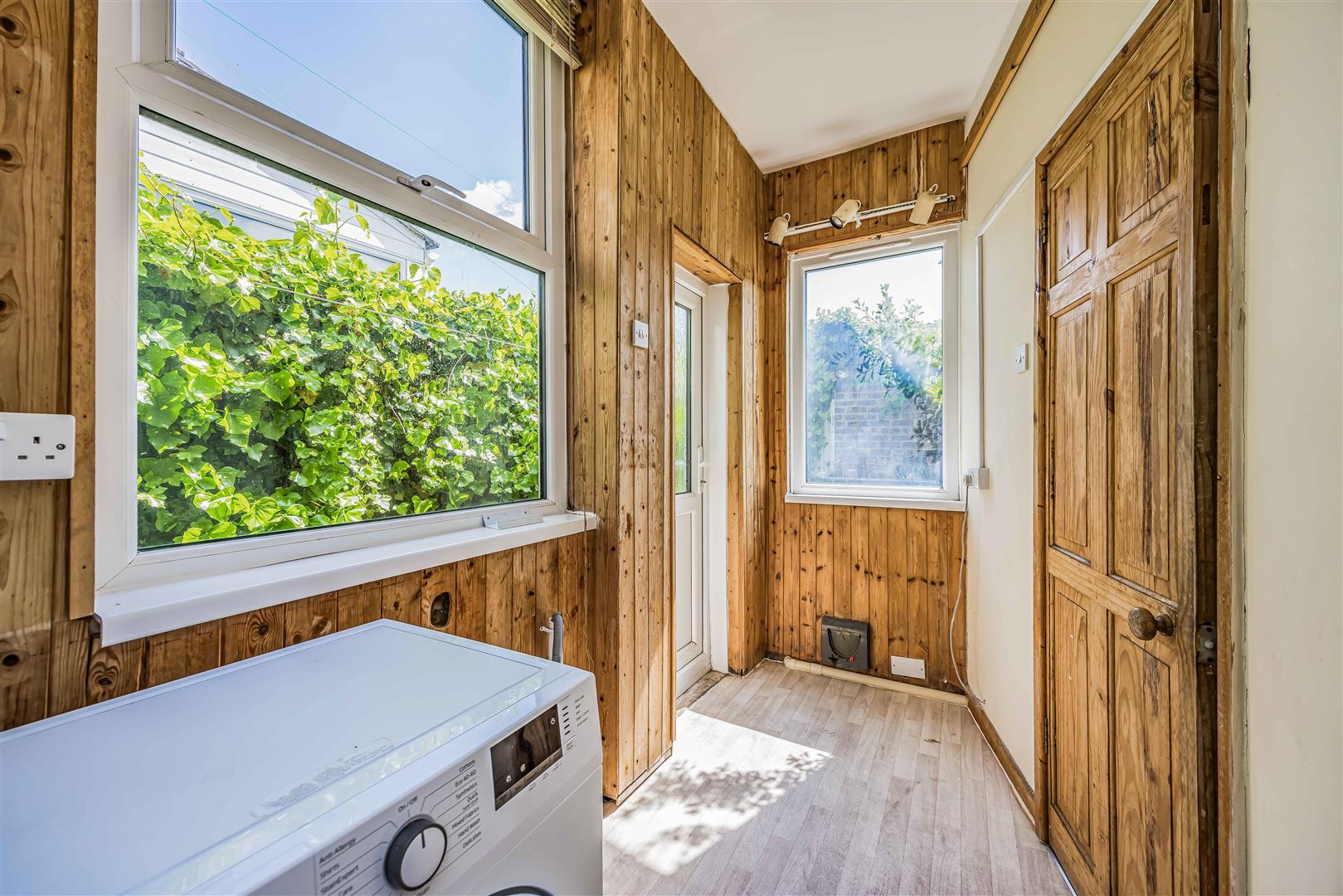 house - terraced for sale manners road