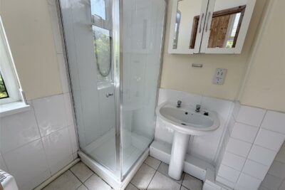 house - terraced for sale manners road