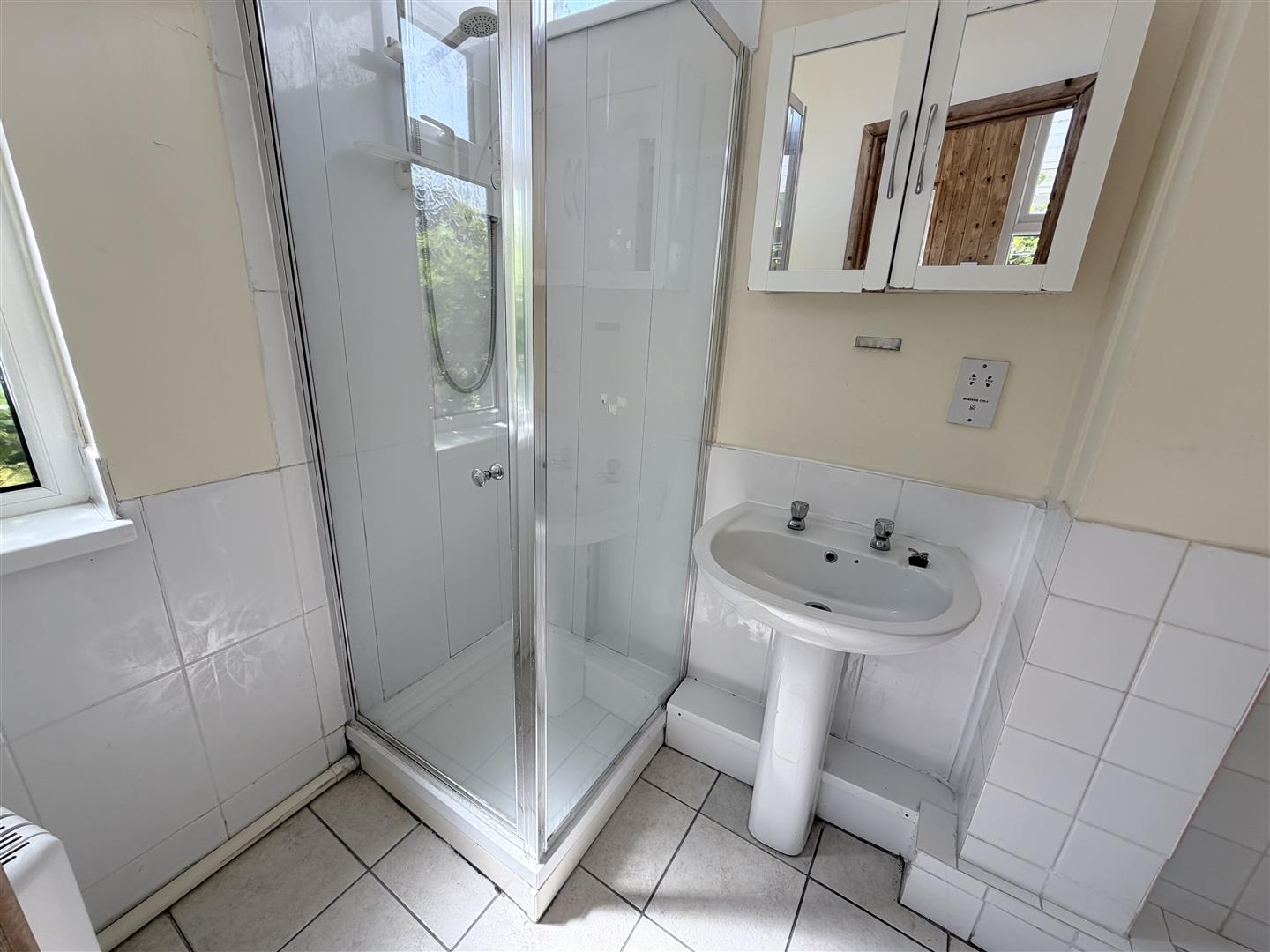 house - terraced for sale manners road