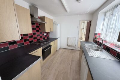 house - terraced for sale manners road