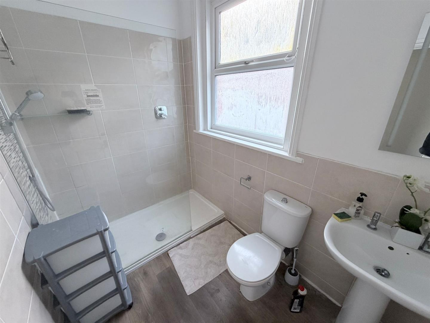 house for rent 52 somers road