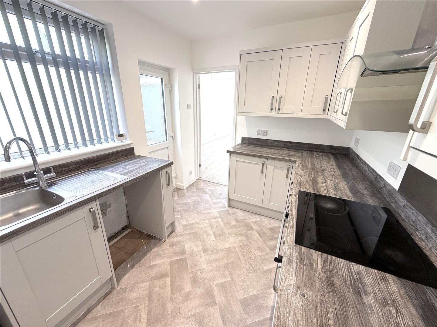 house - terraced for sale maurice road