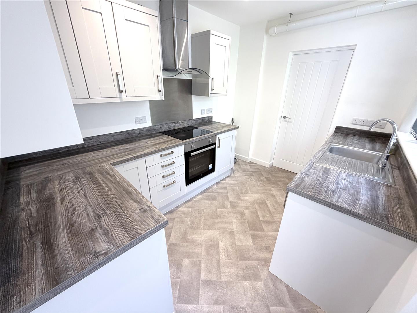 house - terraced for sale maurice road