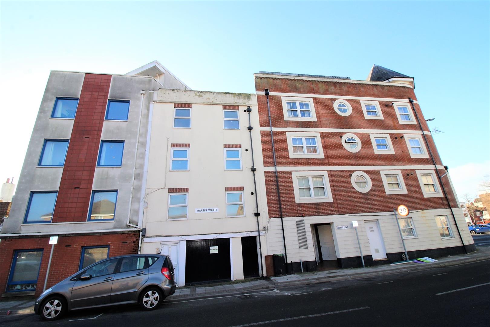 flat for rent granada road