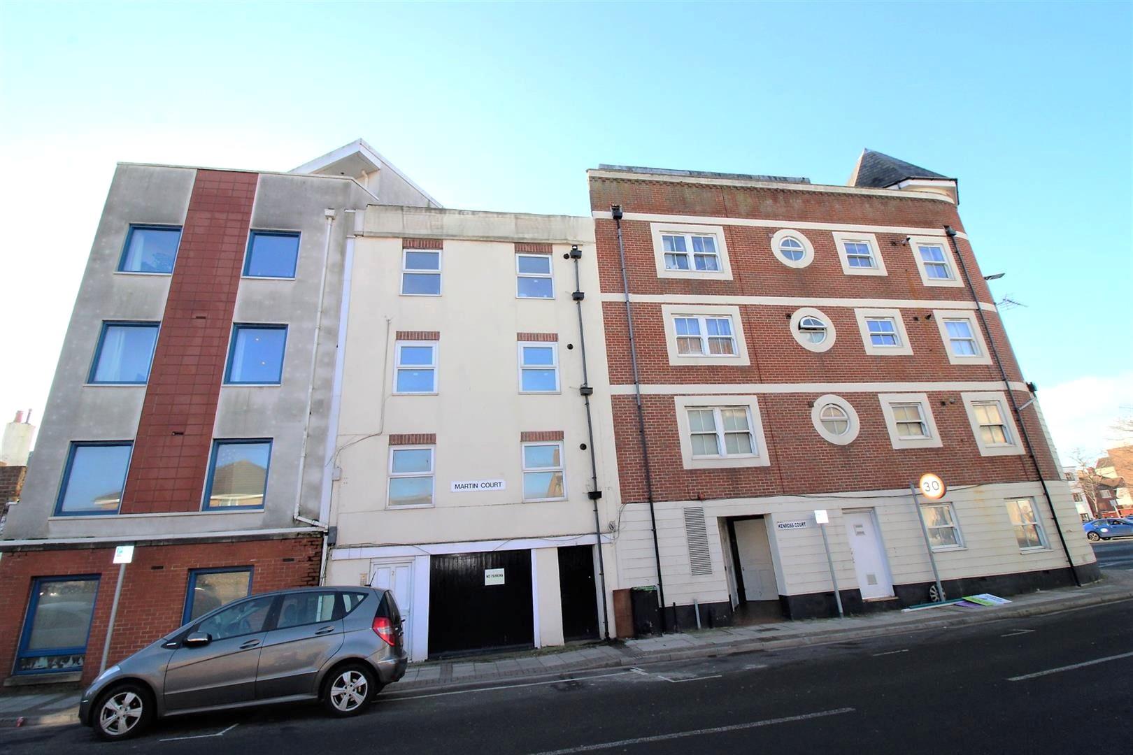 flat for rent granada road