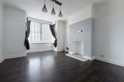 house for sale hayling avenue