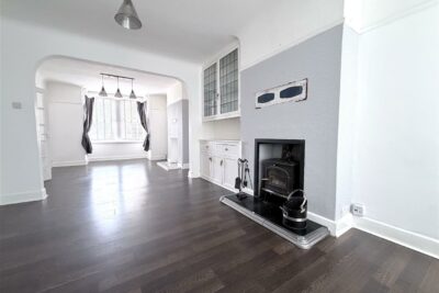 house for sale hayling avenue