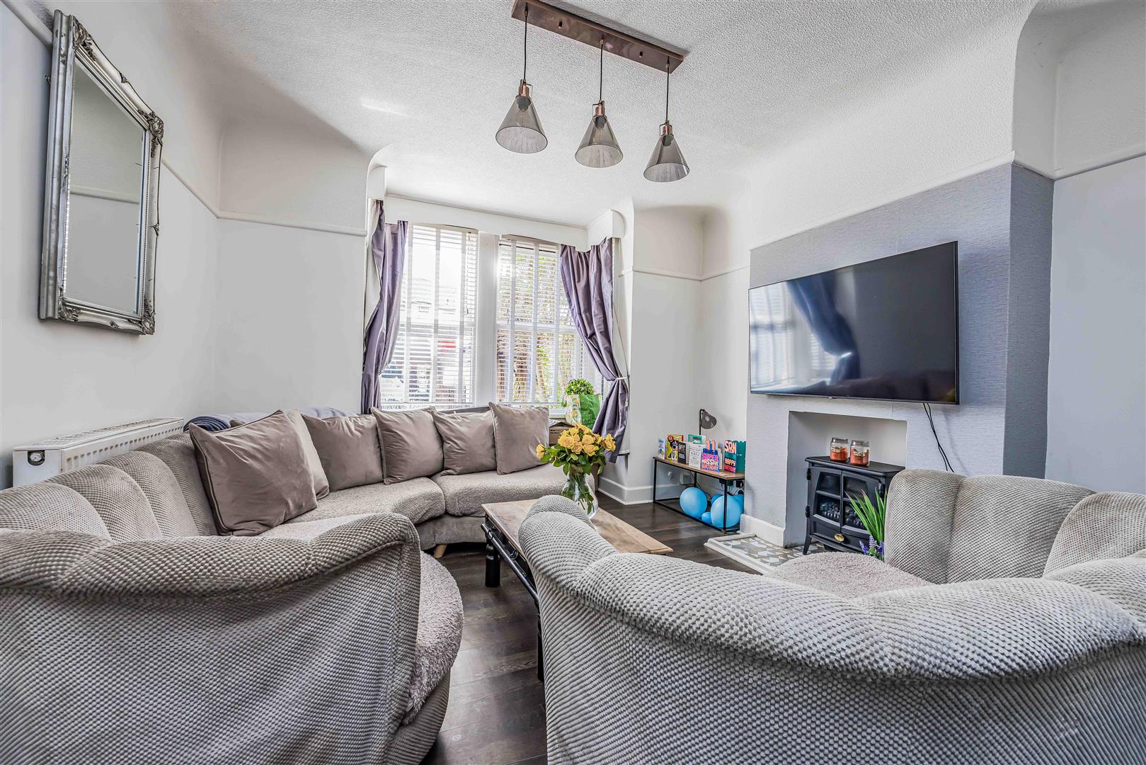 house for sale hayling avenue