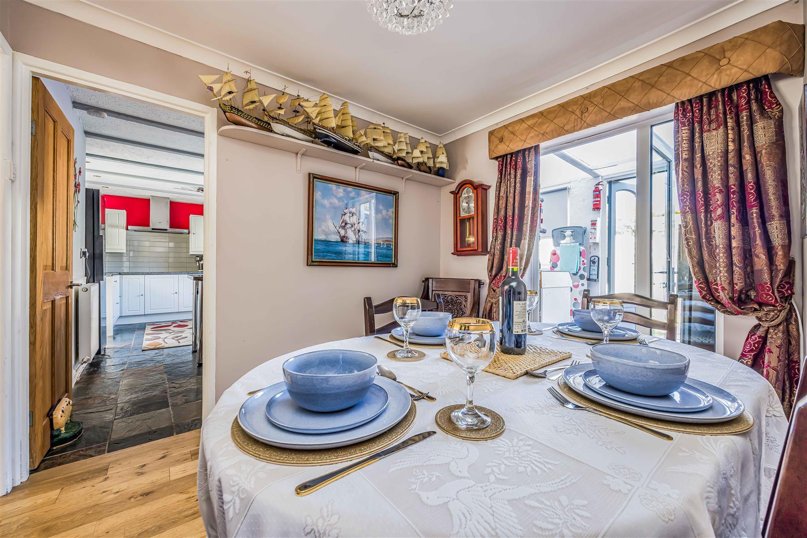 house for sale spinney close