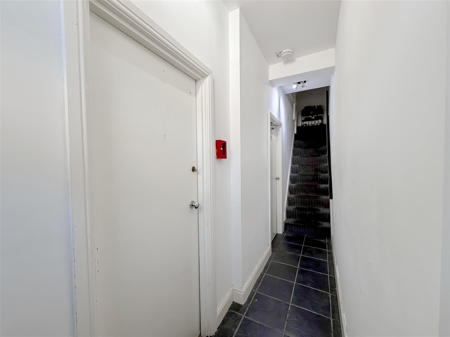 house - terraced for sale queen street