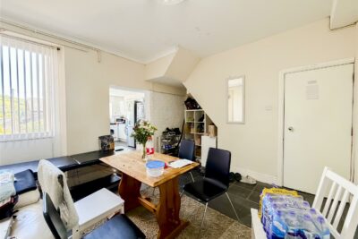 house - terraced for sale queen street