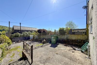 house - terraced for sale queen street
