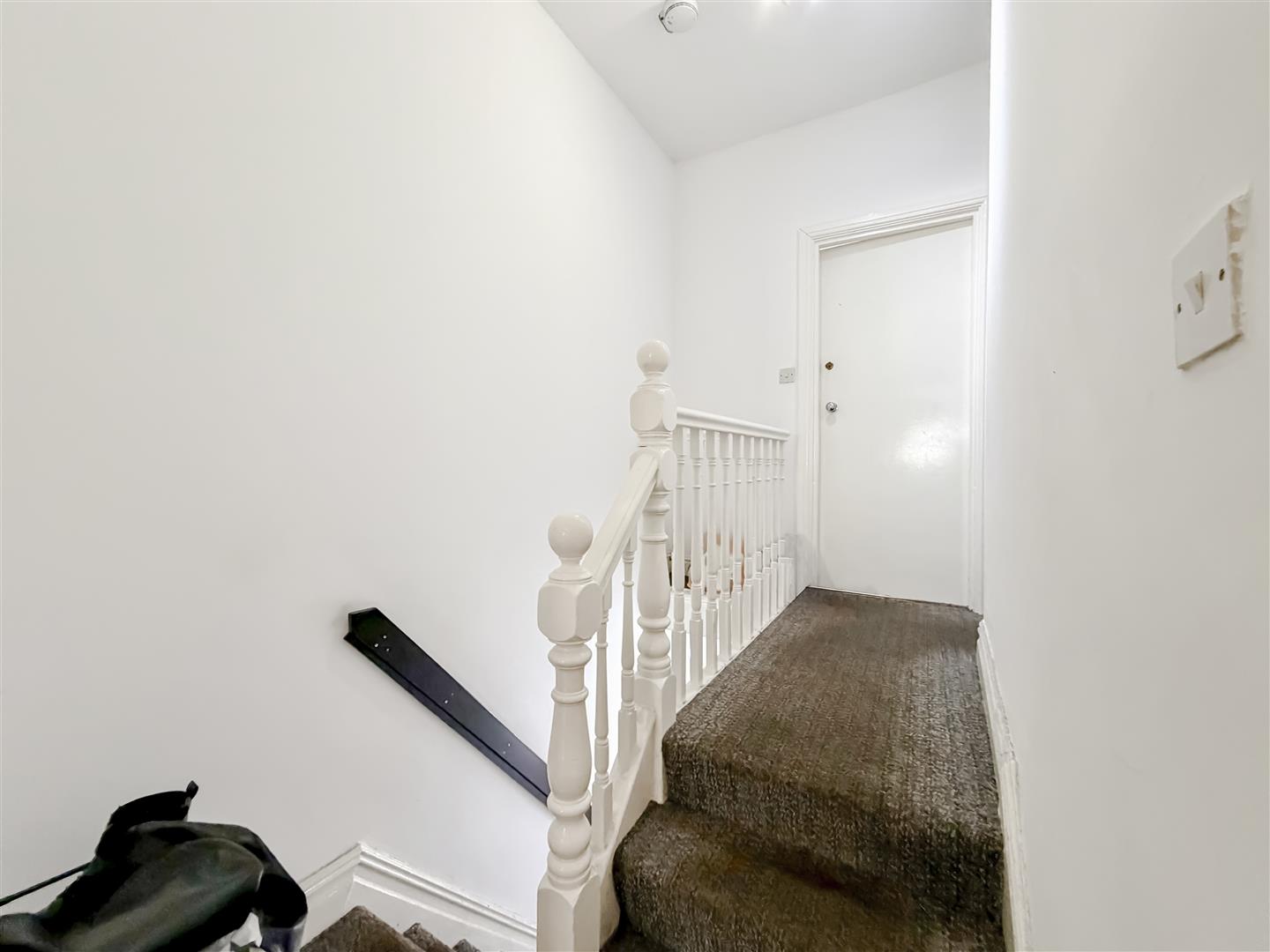 house - terraced for sale queen street