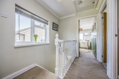 house for sale lauder close