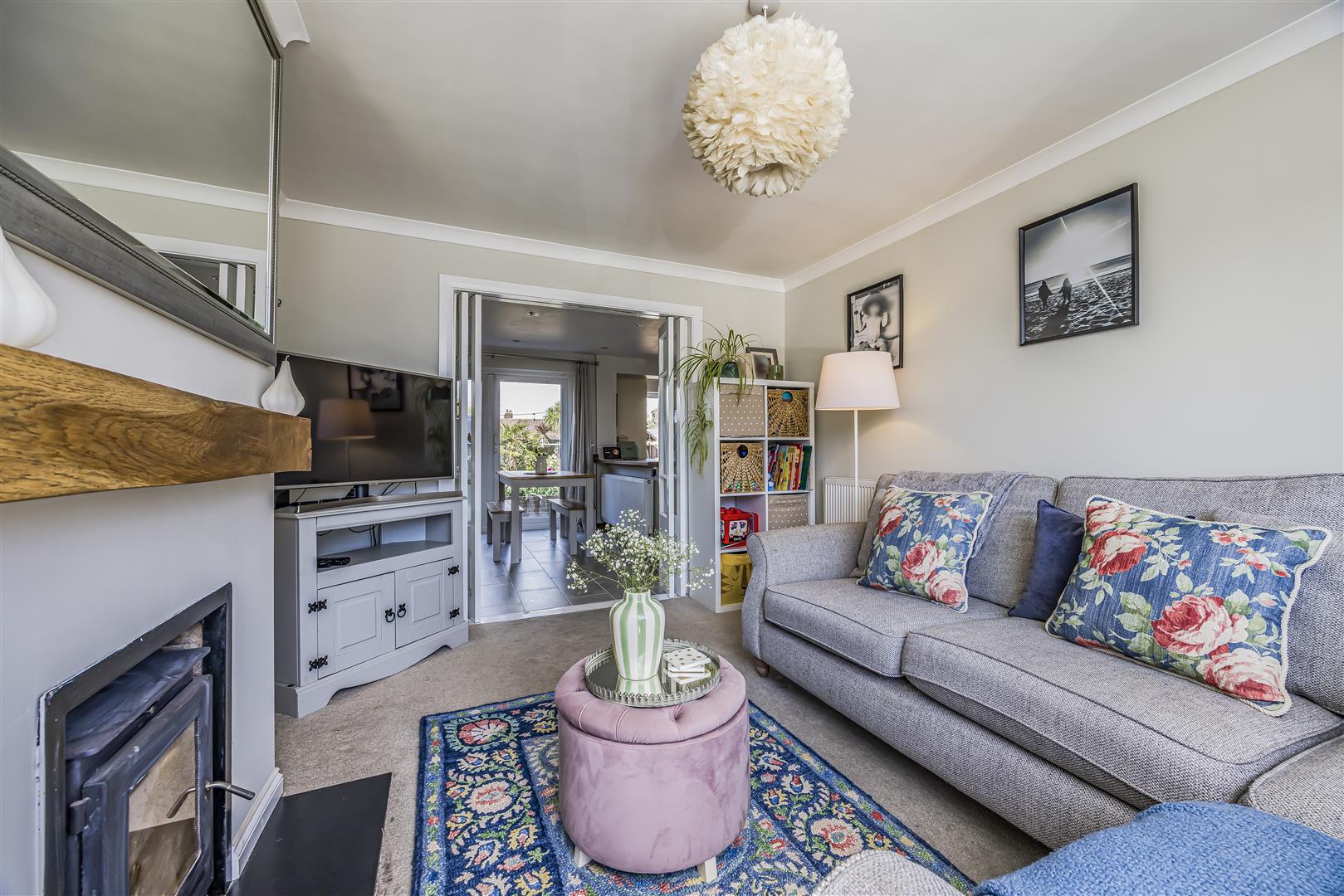 house for sale lauder close