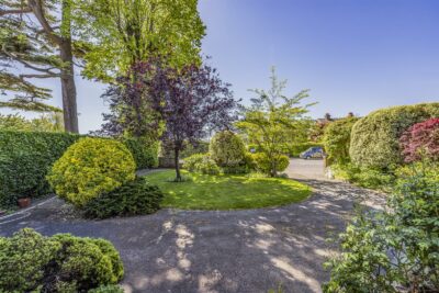 bungalow - detached for sale main road
