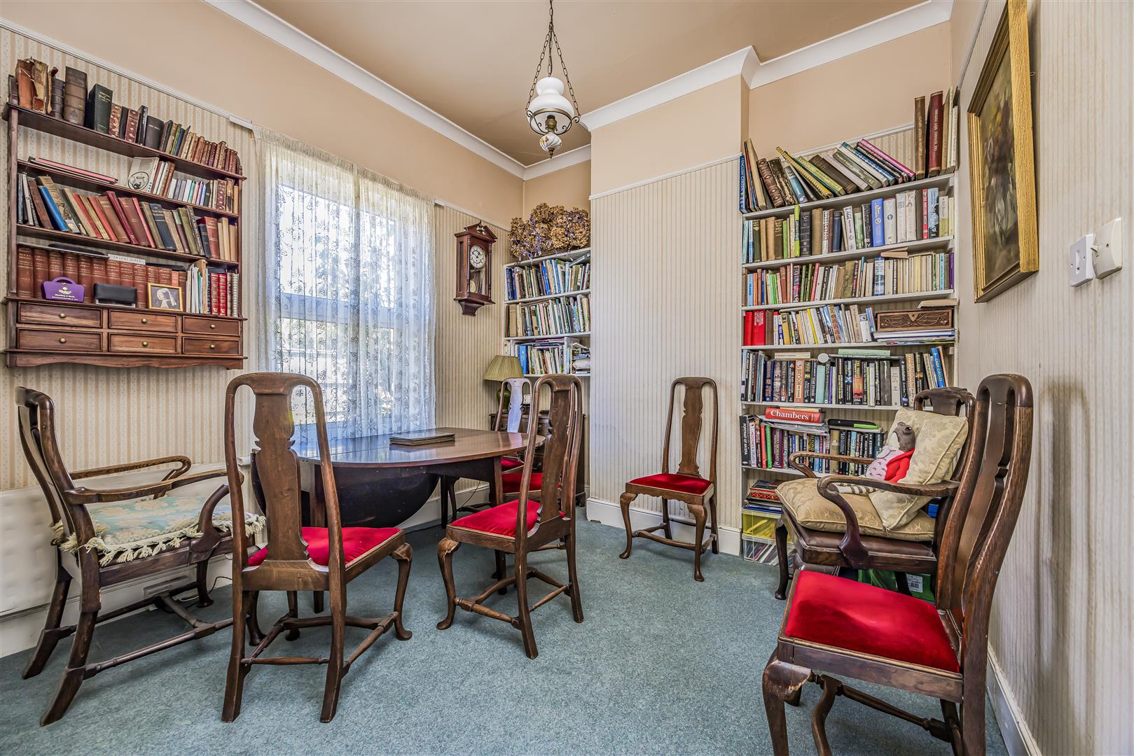 bungalow - detached for sale main road