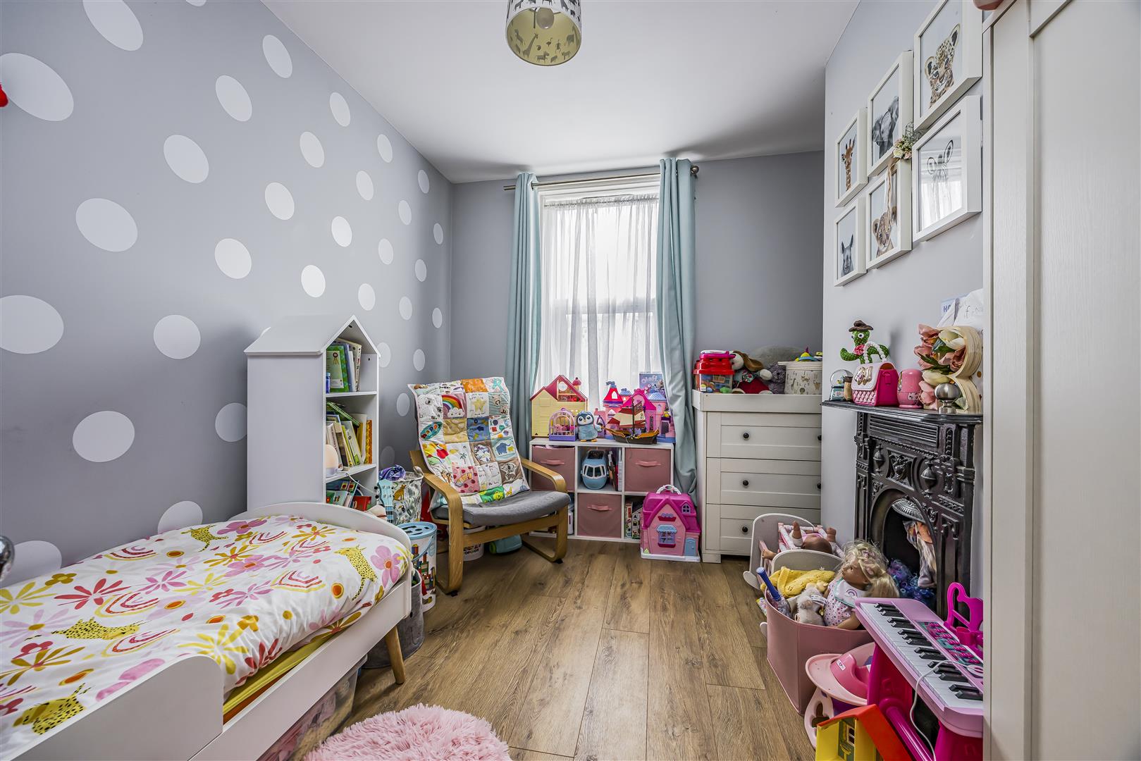 house - terraced for sale landguard road