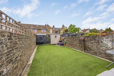 house - terraced for sale landguard road