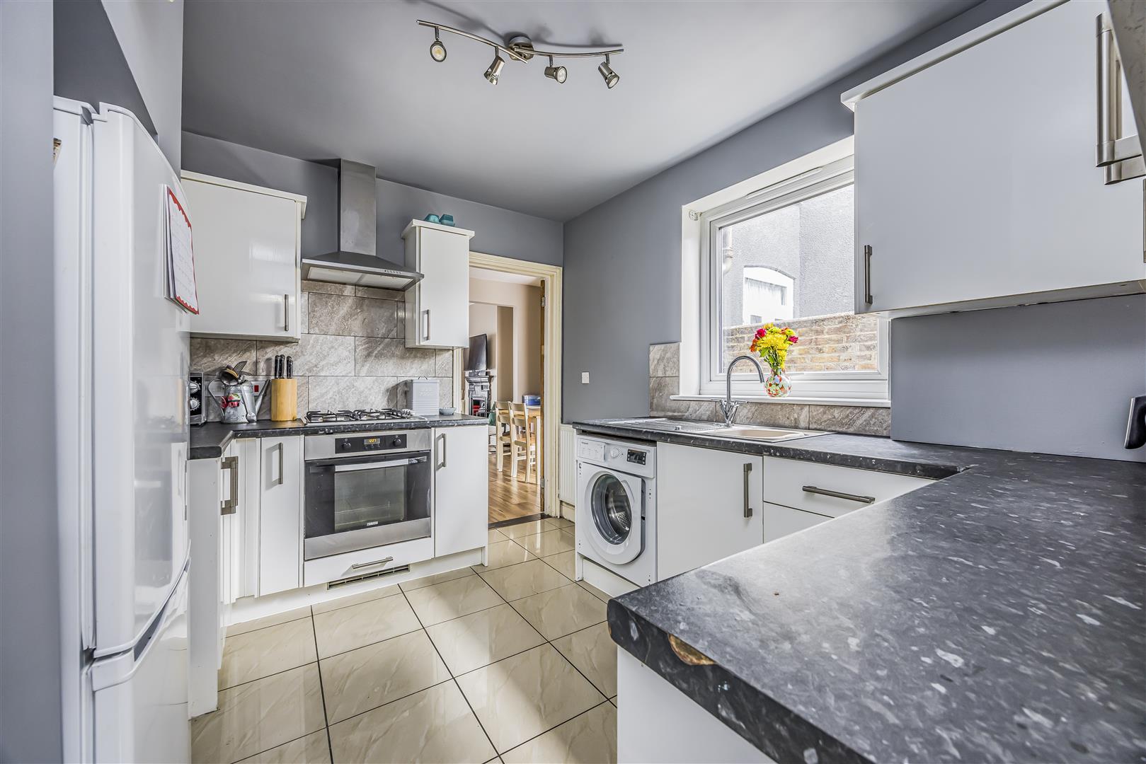 house - terraced for sale landguard road