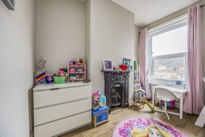 house - terraced for sale landguard road