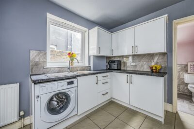 house - terraced for sale landguard road