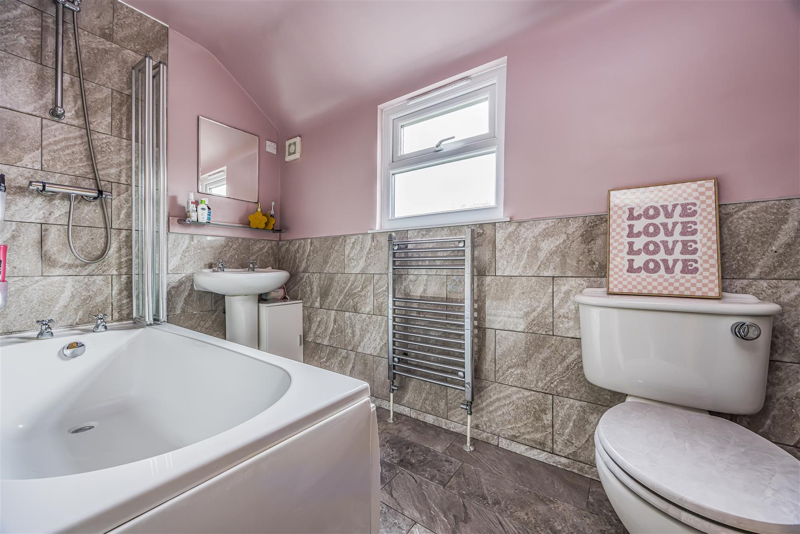 house - terraced for sale landguard road