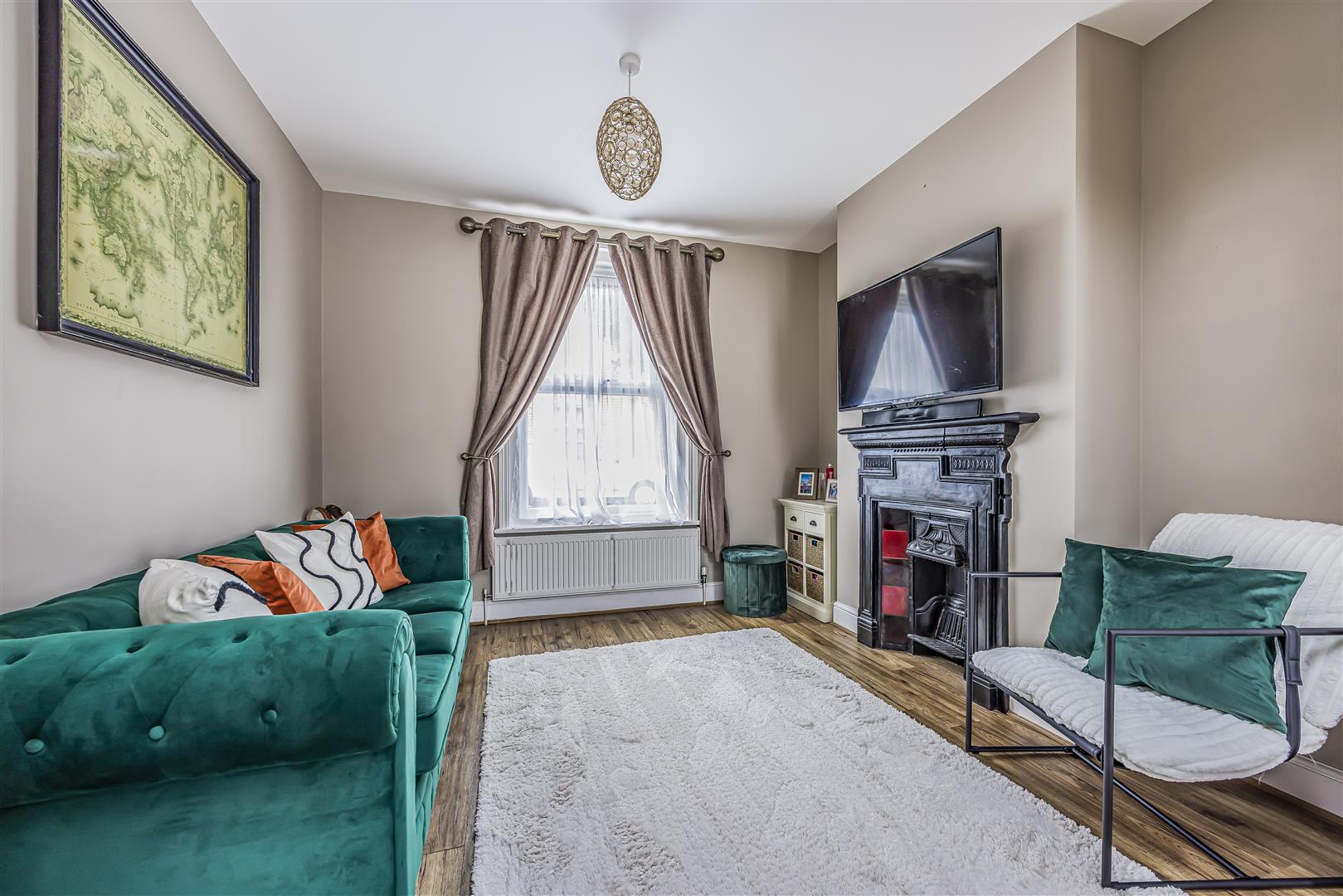 house - terraced for sale landguard road