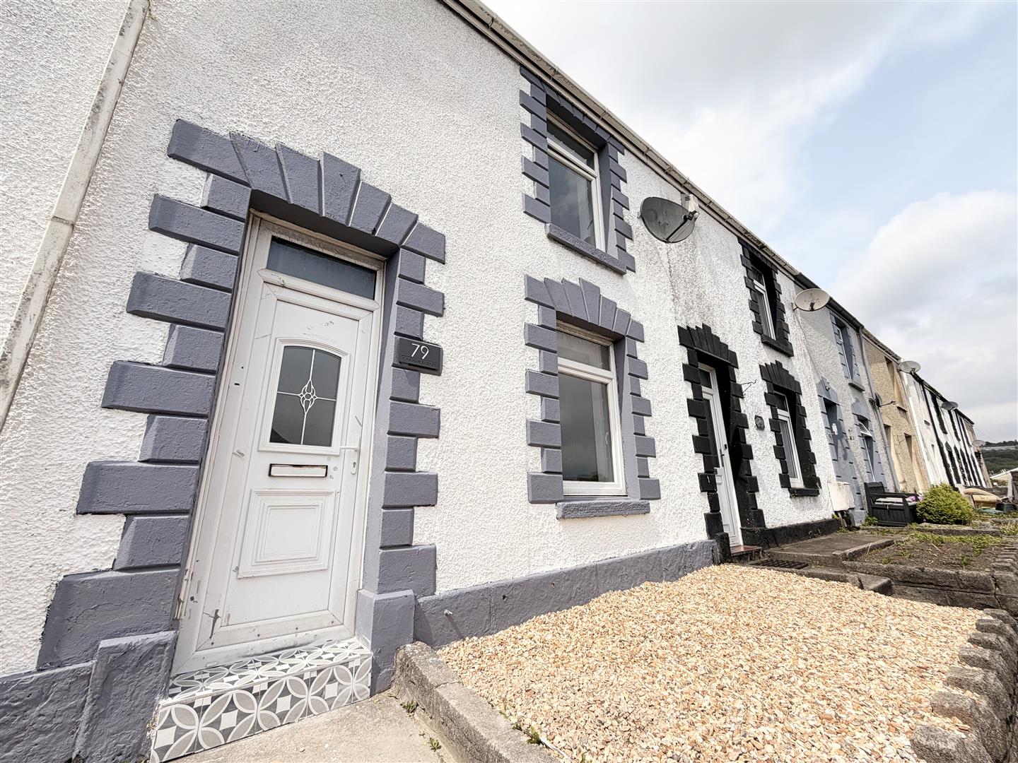 house for rent pentregethin road