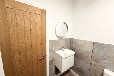 house for rent pentregethin road