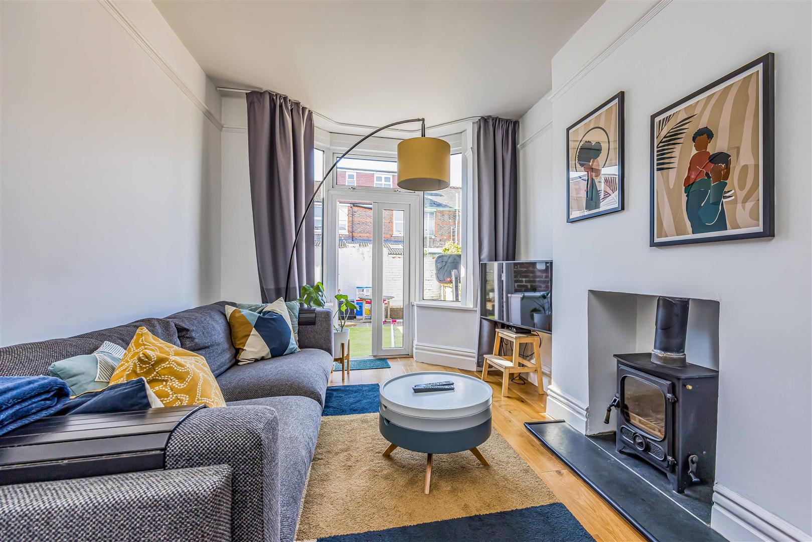 house - terraced for sale empshott road