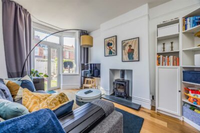 house - terraced for sale empshott road
