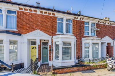 house - terraced for sale empshott road