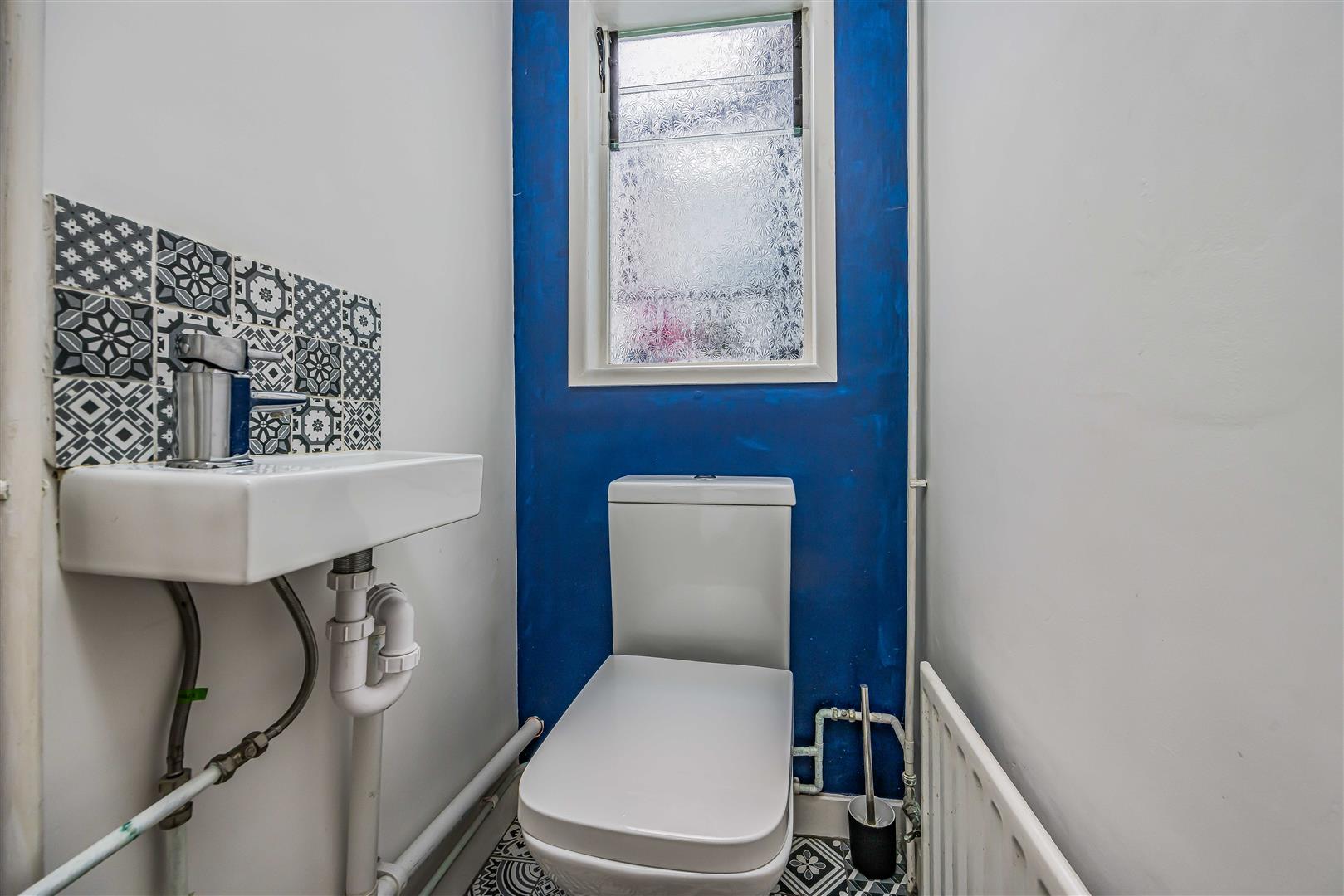 house - terraced for sale empshott road