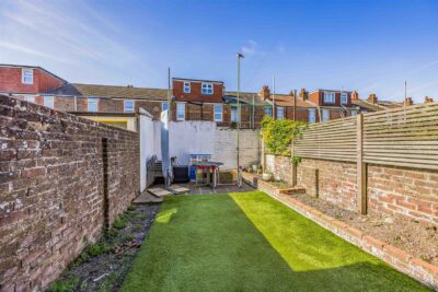 house - terraced for sale empshott road