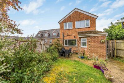 house for sale anthony way