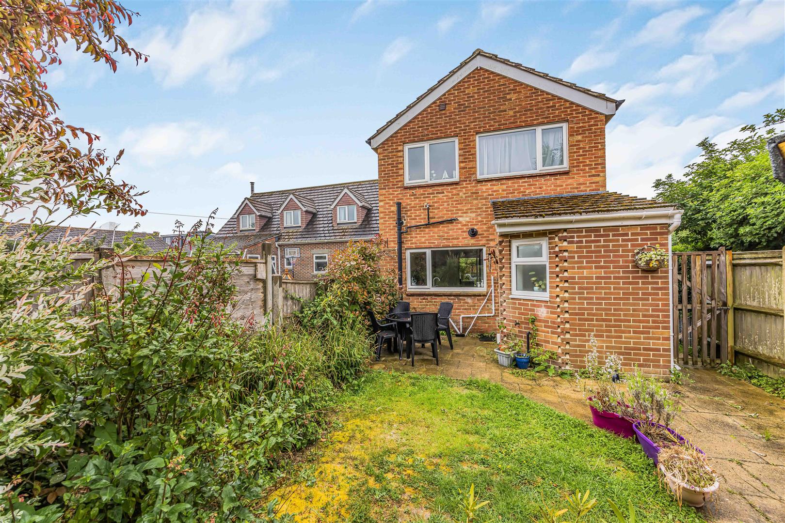 house for sale anthony way