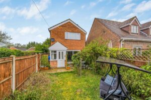house for sale anthony way
