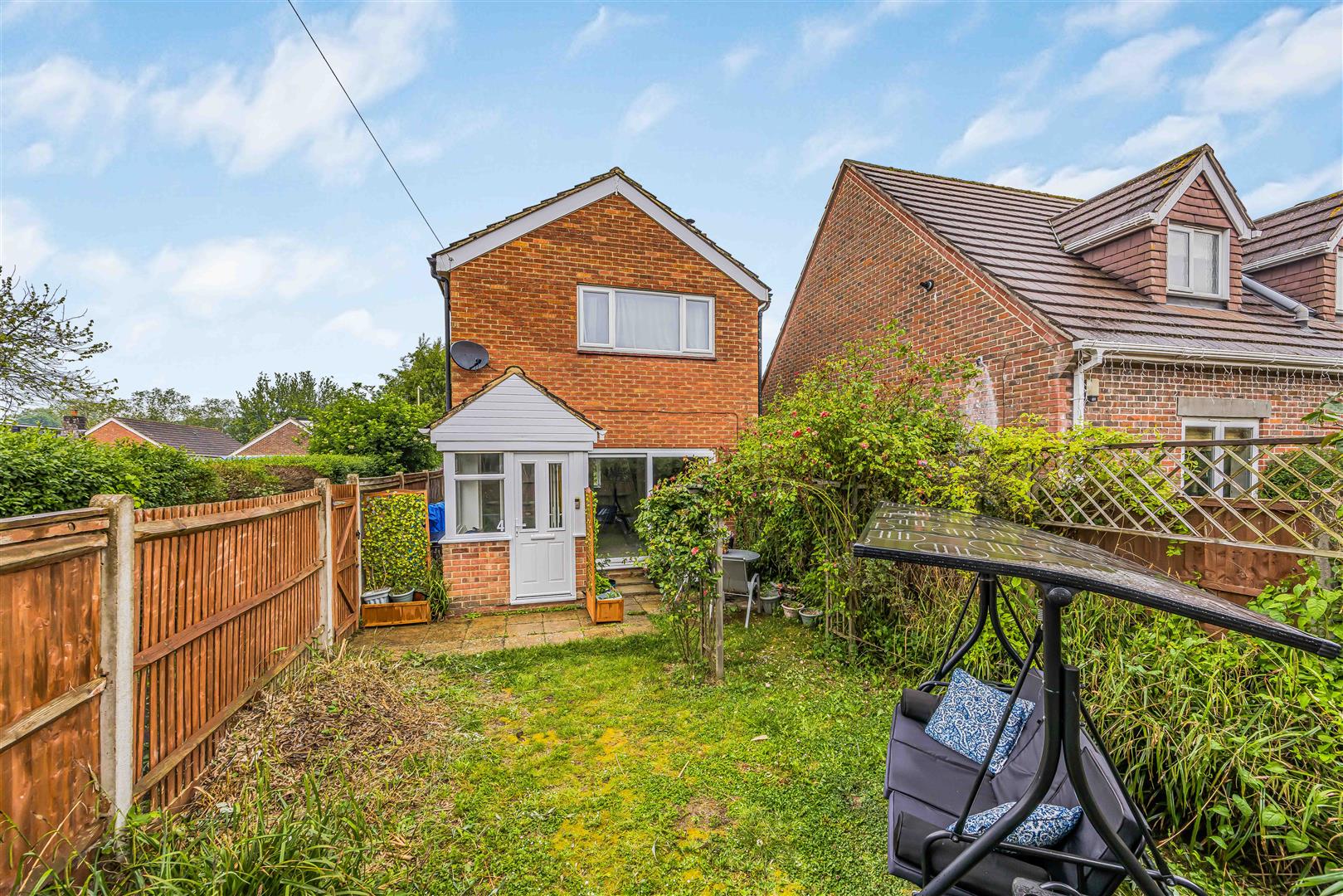 house for sale anthony way