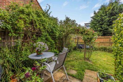 house for sale anthony way