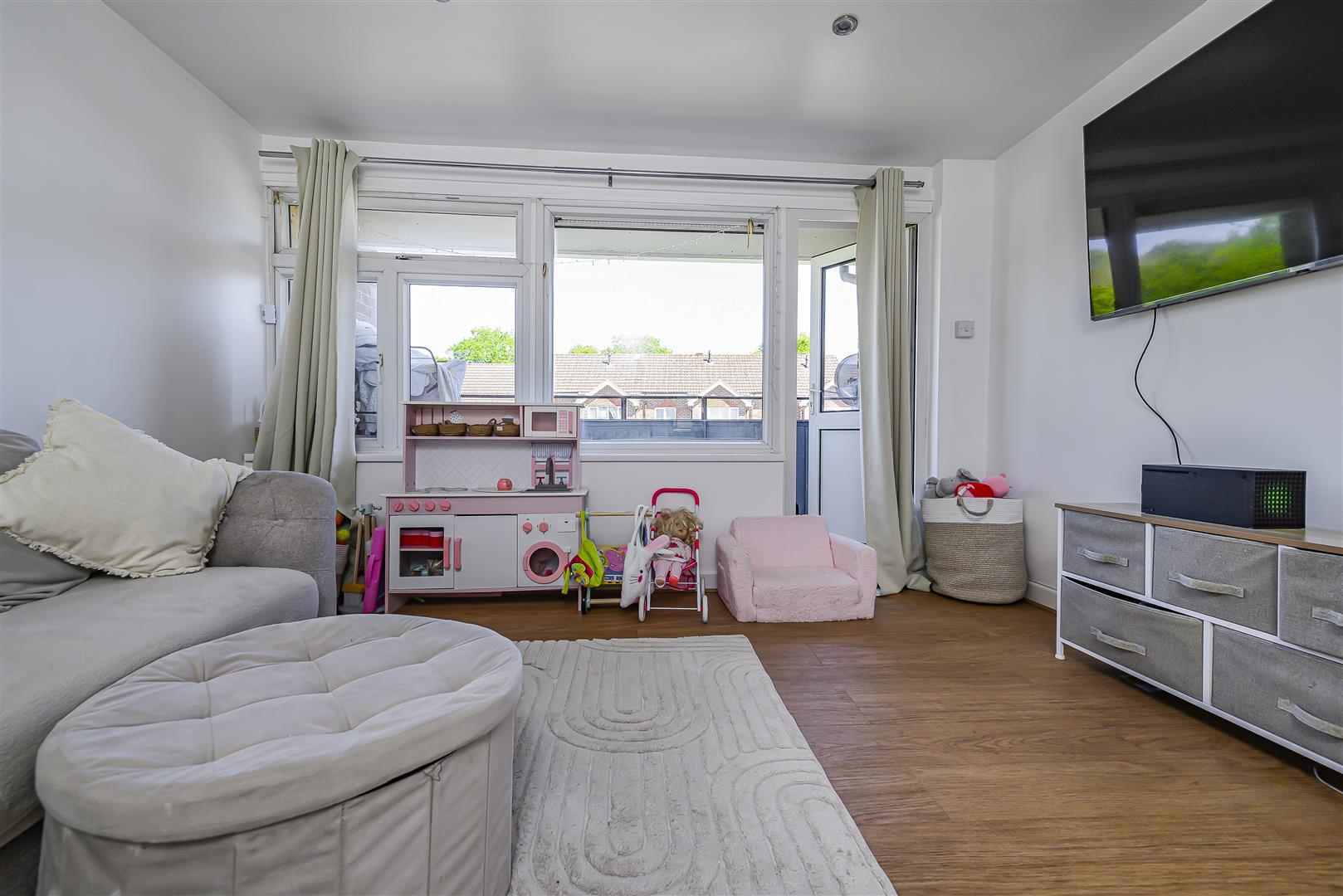 apartment for sale totton walk