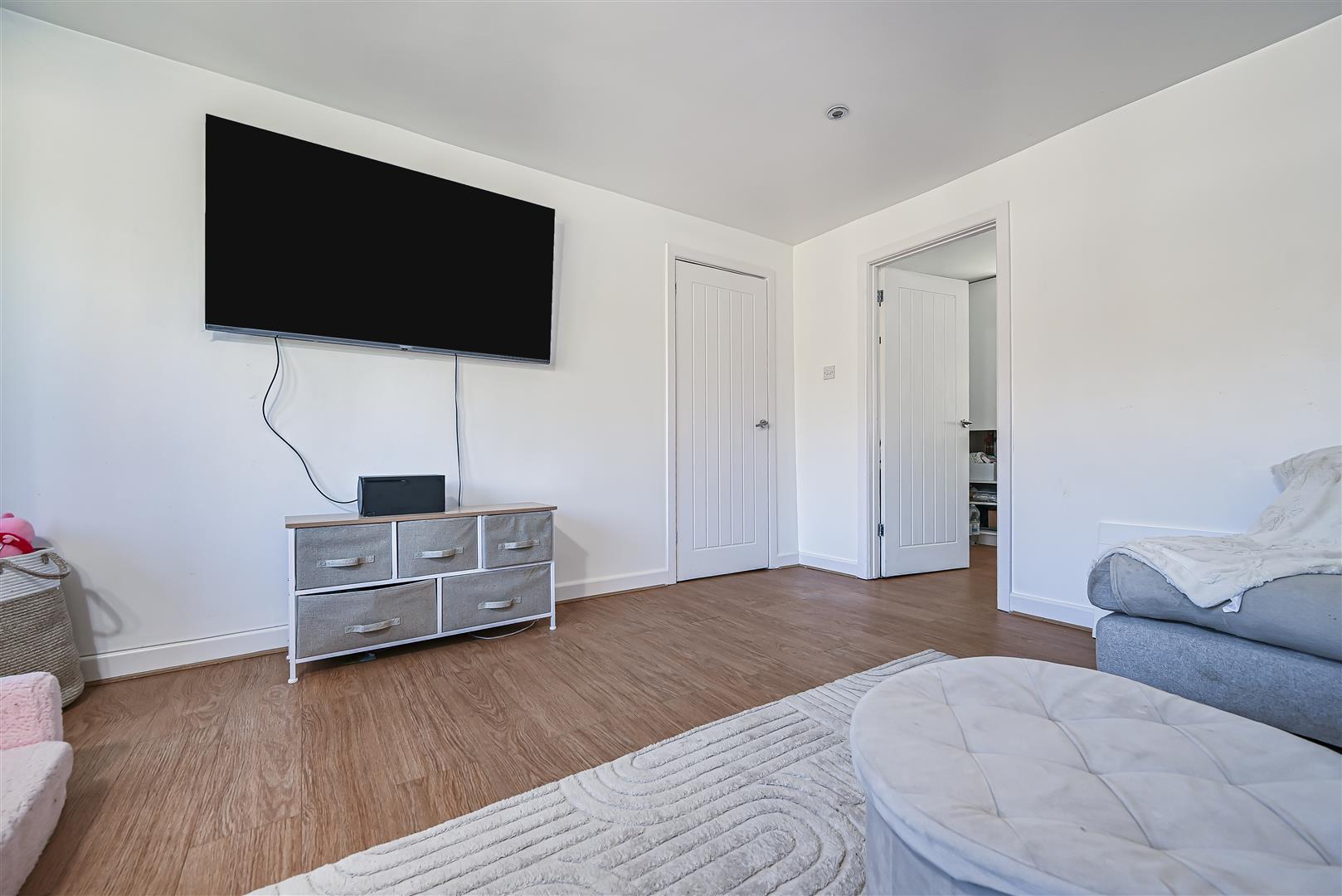 apartment for sale totton walk