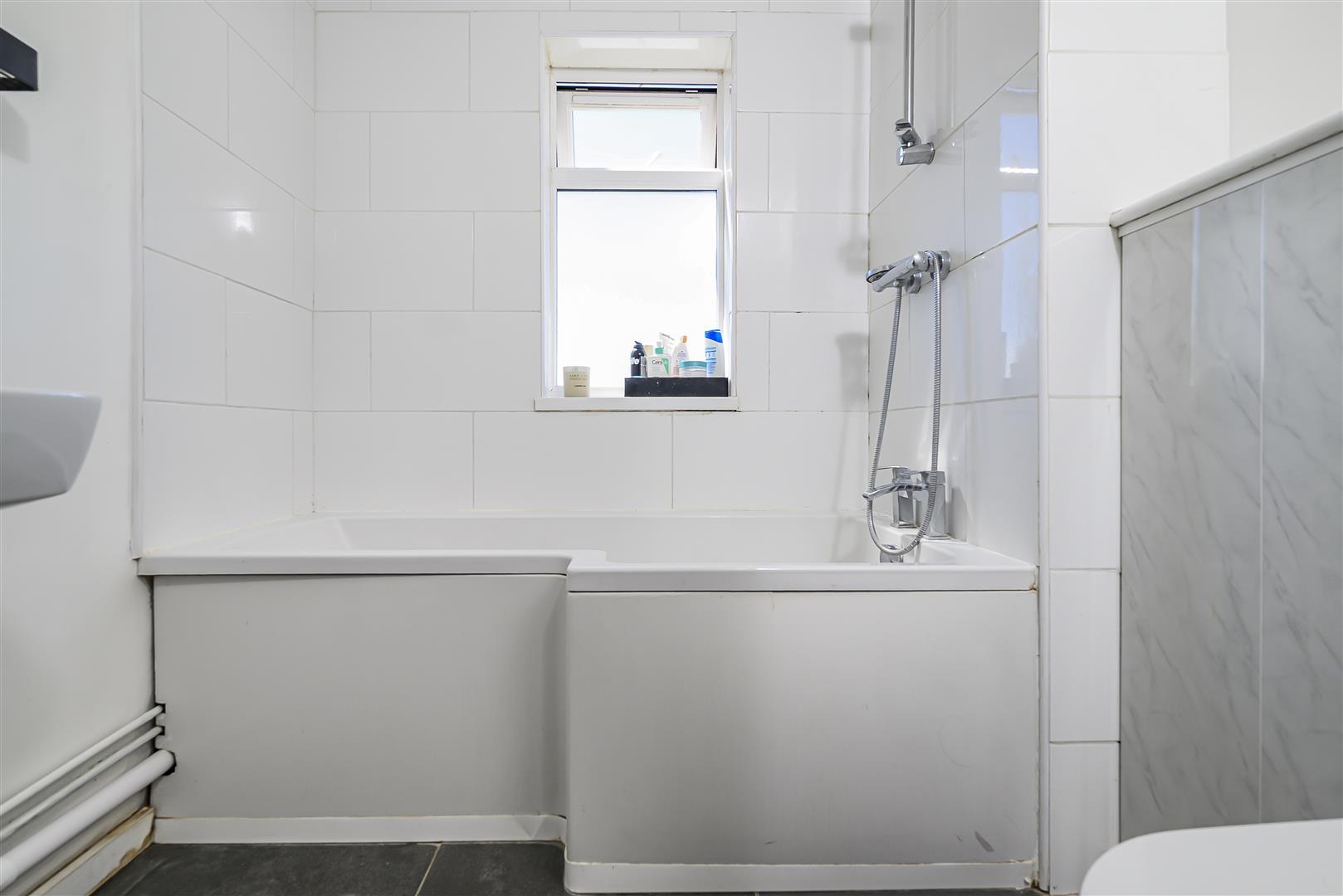 apartment for sale totton walk