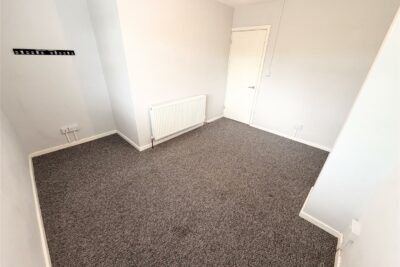 house - terraced for rent channel view