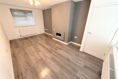 house - terraced for rent channel view